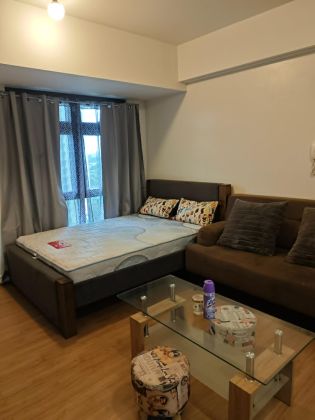 High Park Vertis Studio Unit for Rent