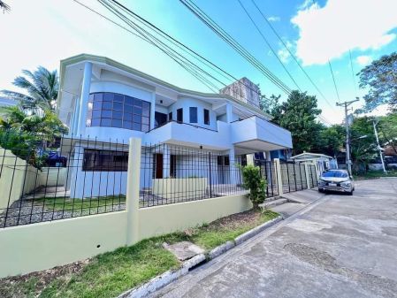 6BR Unfurnished Spacious House for Rent in Guadalupe Cebu
