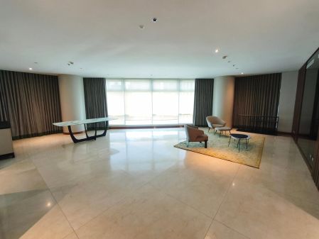 Semi Furnished 3BR in Two Roxas Triangle Makati Cbd