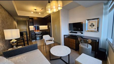 For Lease Move in Ready Studio at the Proscenium