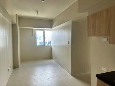 Unfurnished 3BR for Rent in Avida Towers Turf BGC Taguig