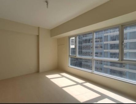 2 Bedroom Bare Unit in Avida Towers Verte Bgc for Rent