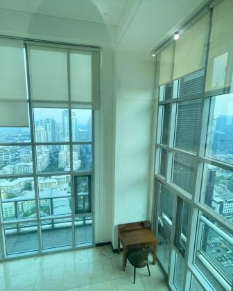 3BR with Parking at West Tower One Serendra BGC