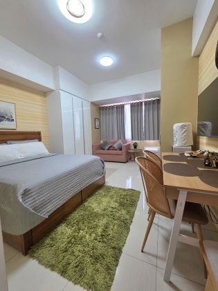 For Rent Fully Furnished Studio Unit at Calyx Residences Cebu