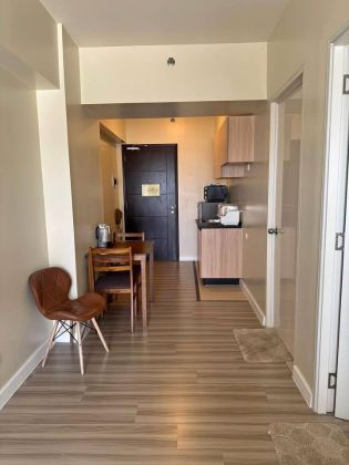 Furnished 1BR Unit in Avida Cloverleaf for Rent