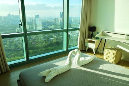 Golf Course View Fully Furnished 2 Bedroom at 8 Forbes Town Road