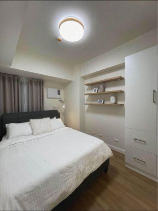 Modern 1BR for Rent in The Vantage at Kapitolyo Pasig