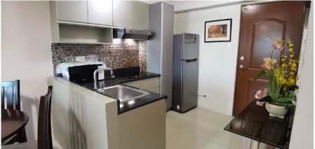 The Beacon 2 Bedroom Furnished for Rent in Makati