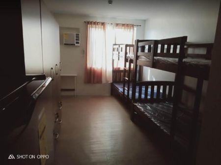 Vista Recto Studio Unit for Rent