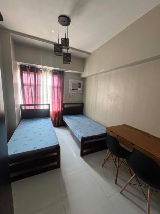 Room for Rent at Vista Taft Manila 