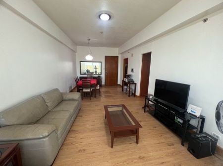 Fully Furnished 1 Bedroom Unit at Bellagio Towers for Rent
