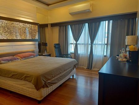 Fully Furnished 2BR for Rent at San Lorenzo Tower