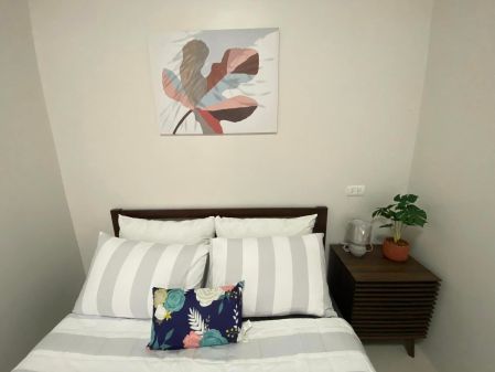 PRICE DROP Newly Furnished 1 Bedroom in Royal Oceancrest Mactan