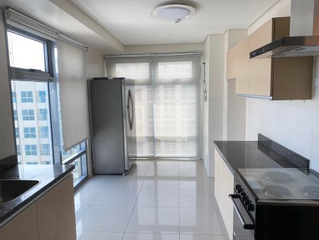  3 Bedroom Condo for Rent at Park West BGC Taguig 