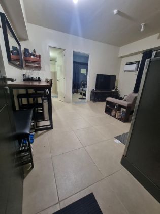 Newly Turnover Fully Furnished 1 bedroom unit