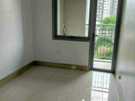 2 Bedroom in Park West BGC Taguig Condo for Rent