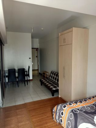 Fully Furnished Studio Unit for Rent in Paseo De Roces Makati