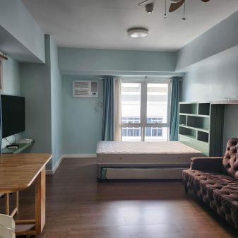 Studio for Rent at Two Maridien BGC