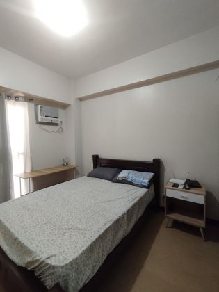 Semi Furnished 1 Bedroom in Sheridan Towers Mandaluyong City
