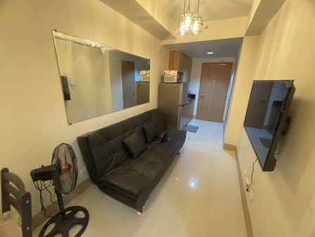 Shore 3 Residences 1BR Condo for Rent in Pasay brand New
