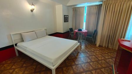 For Rent Furnished Studio near Dlsu Benilde St Scholastica