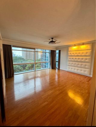 Renovated 3 Bedroom unit with Den at Pacific Plaza Towers BGC