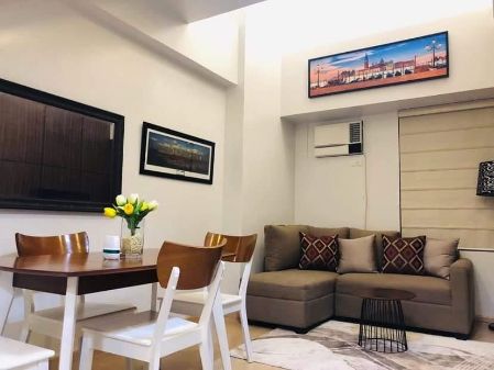 For Rent 2BR in The Fort Residences