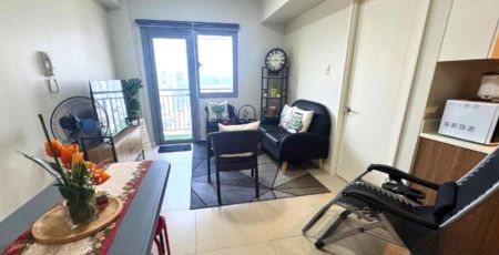 Fully Furnished 1 Bedroom Unit at The Vantage at Kapitolyo