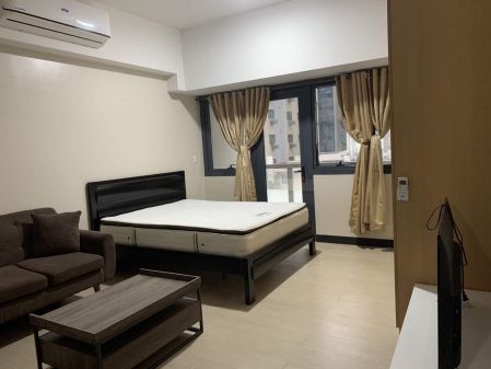 Fully Furnished Studio Unit with Balcony
