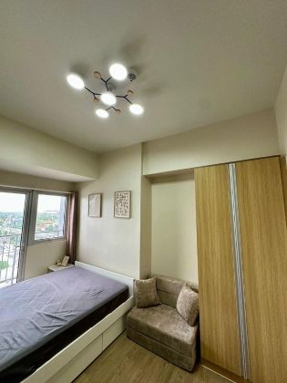 Fully Furnished Studio Unit at Vion Tower for Rent