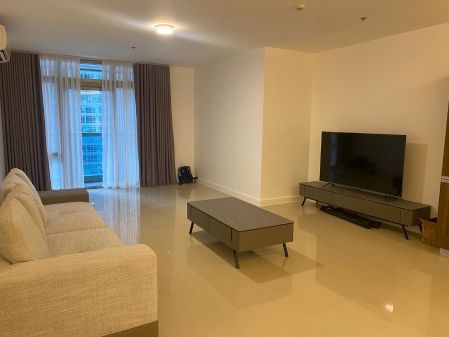 Good deal! Spacious 2 Bedroom for Rent in East Gallery Place