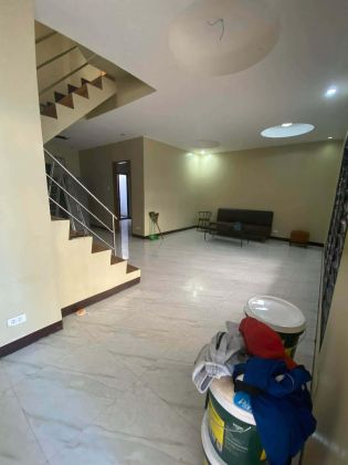 Semi Furnished 5 Bedroom House at Multinational Village for Rent