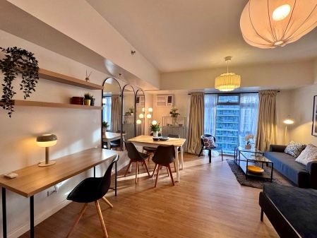 Fully Furnished Studio Unit at Park Triangle Residences for Rent