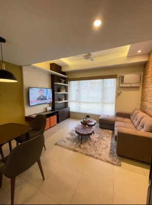 Avida Towers 34th BGC Loft Type 2BR with Parking Slot  with Maids
