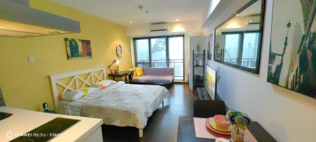 Fully Furnished Studio Unit at Knightsbridge Residences for Rent