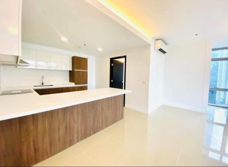 Unfurnished 2 Bedroom Unit at West Gallery Place for Rent