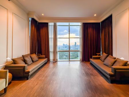 Condo for Rent at Pacific Plaza Tower in Bgc Taguig City