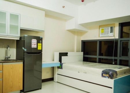 Studio Unit in Viceroy McKinley Hill Fort Bonifacio Taguig City