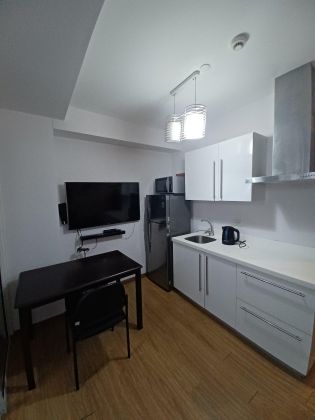1 Bedroom Unit for Rent at Acqua Private Residences