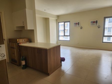 Semi Furnished 3 Bedroom Penthouse The Vantage at Kapitolyo