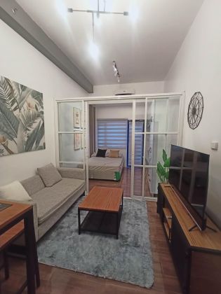 Semi Furnished 1 Bedroom Unit at Air Residences for Rent