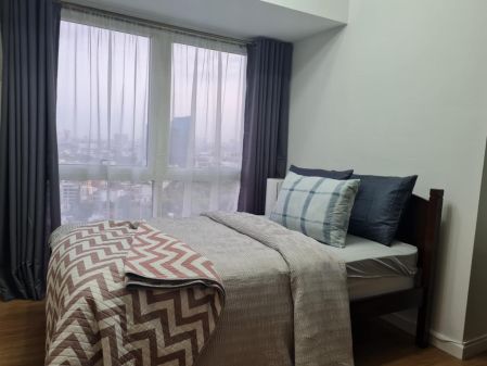 Fully Furnished Studio Unit within Makati CBD beside Makati Life