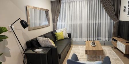 Uptown Parksuites 2 Bedroom Fully Furnished with Maids Room