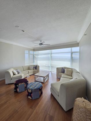 Pacific Plaza Towers for Rent Lease