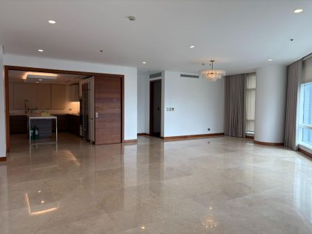 Unfurnished 3 Bedroom Unit at Two Roxas Triangle for Rent