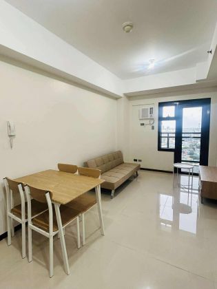 Furnished Corner 1 Bedroom with Balcony in Galleria Residences