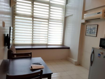 1 Bedroom Furnished for Rent in Eton Emerald Loft