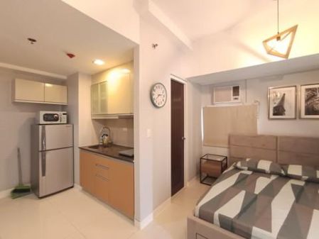 Studio at The Viceroy Residences McKinley Hill