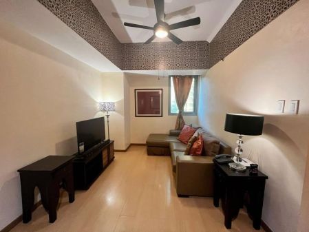 Fully Furnished 1 Bedroom Unit in Avant at the Fort BGC 