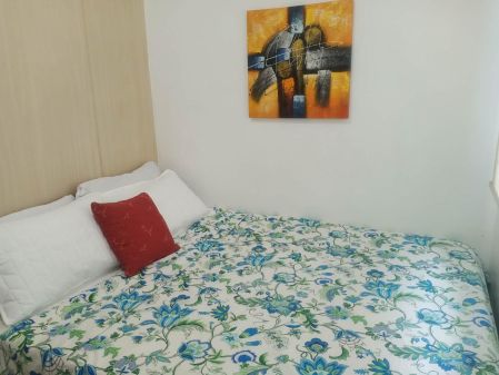 For Lease 1 Bathroom Fully Furnished Unit